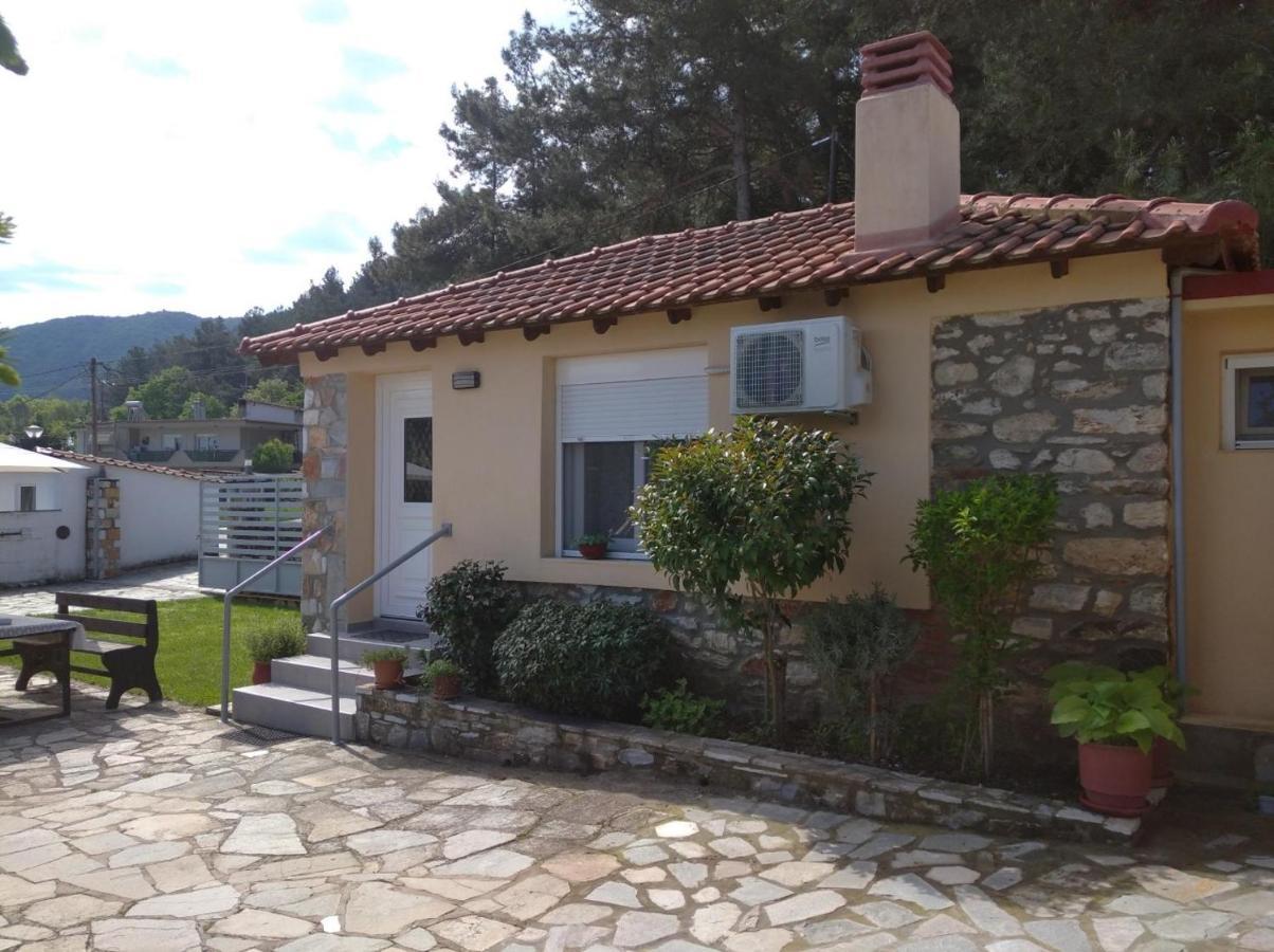 Amisiana Little Beauty Next To Nature Kavala Bagian luar foto