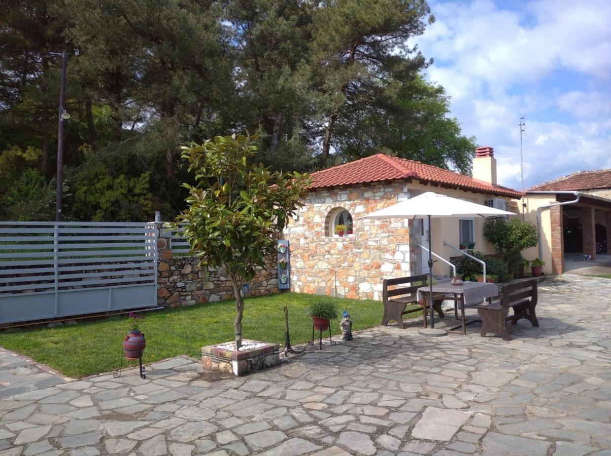 Amisiana Little Beauty Next To Nature Kavala Bagian luar foto